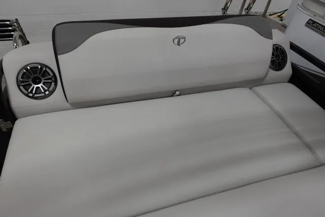 Slide: The Image of Tahoe LTZ Versatile Rear Bench 23 FT 2024 - 16