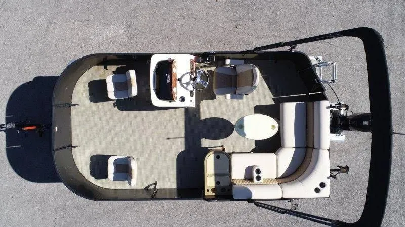 Slide: The Image of Lexington 5 Series 2018 - 112