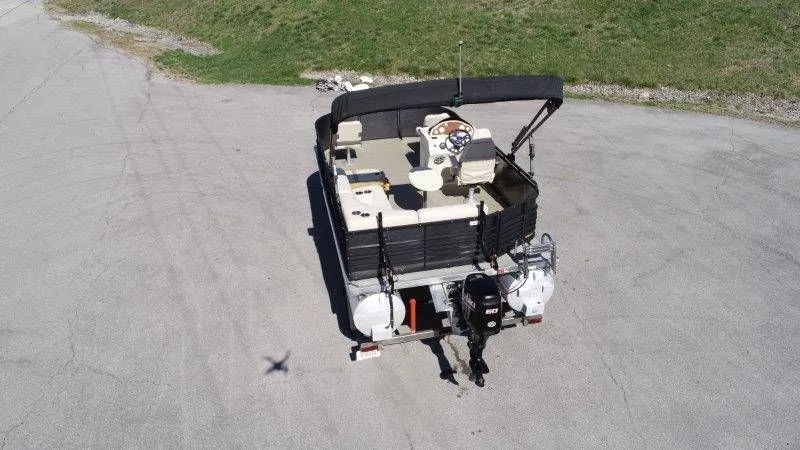 Slide: The Image of Lexington 5 Series 2018 - 116