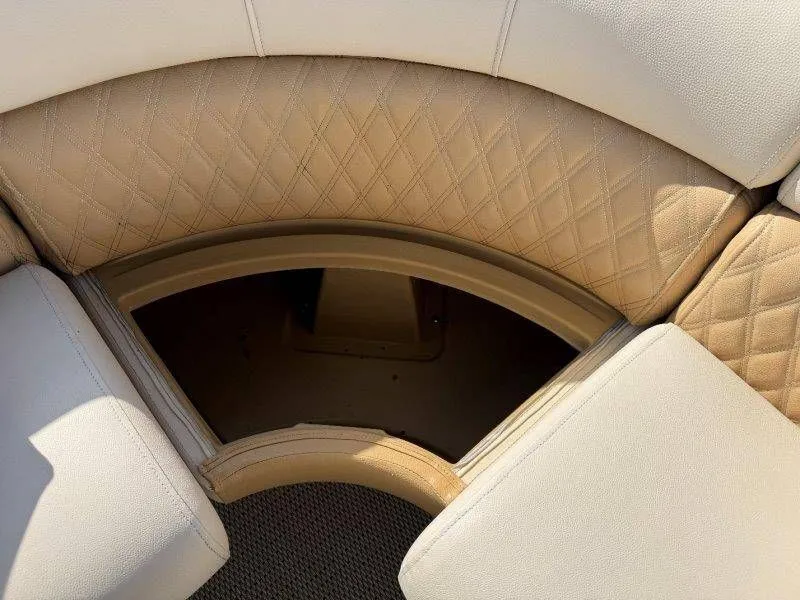 Slide: The Image of Interior of a 2018 Lexington 5 Series with beige leather seating. - 49