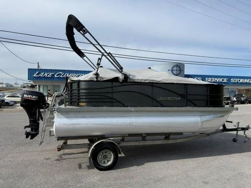 Slide: The Image of Lexington 5 Series 2018 - 52