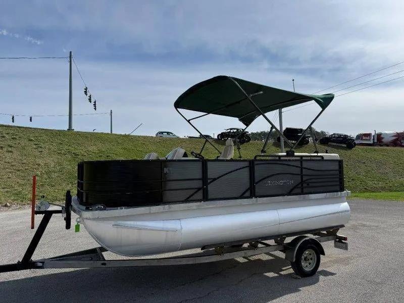 Slide: The Image of Lexington 5 Series 2018 - 53