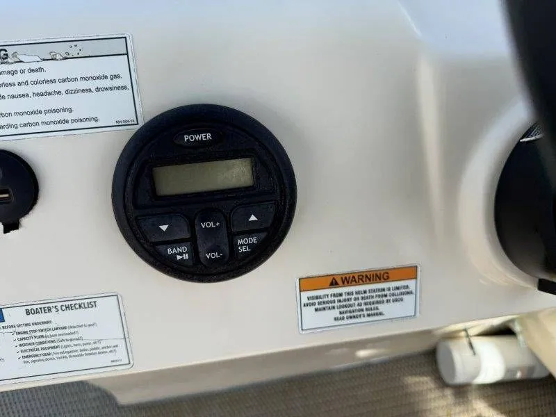 Slide: The Image of Lexington 5 Series 2018 - 63