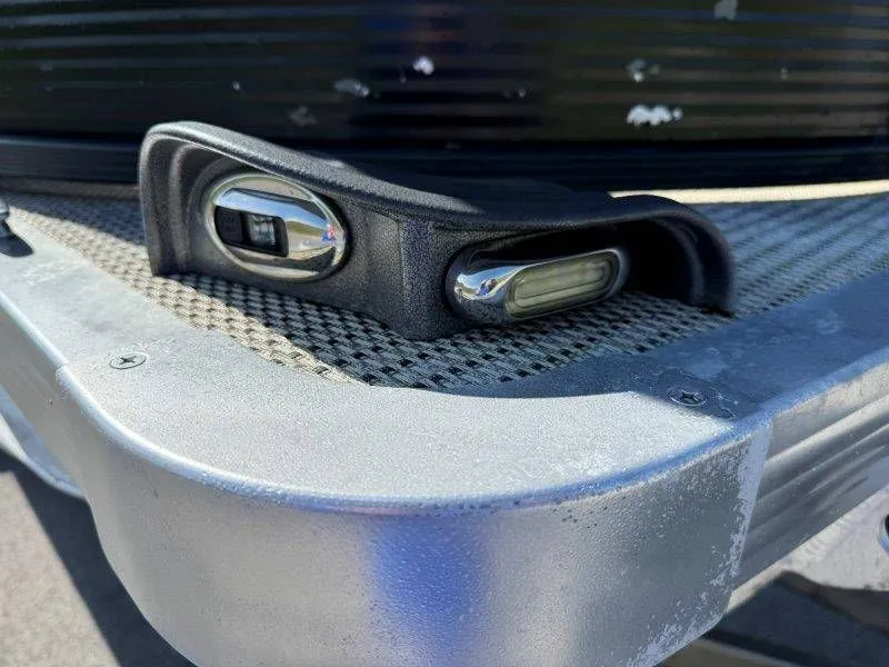 Slide: The Image of Lexington 5 Series 2018 - 74