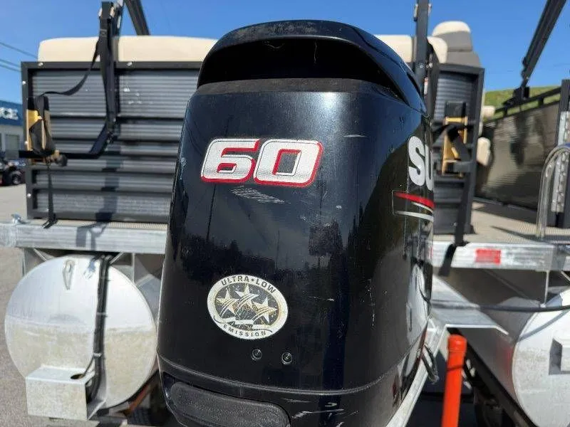 Slide: The Image of Lexington 5 Series 2018 - 82