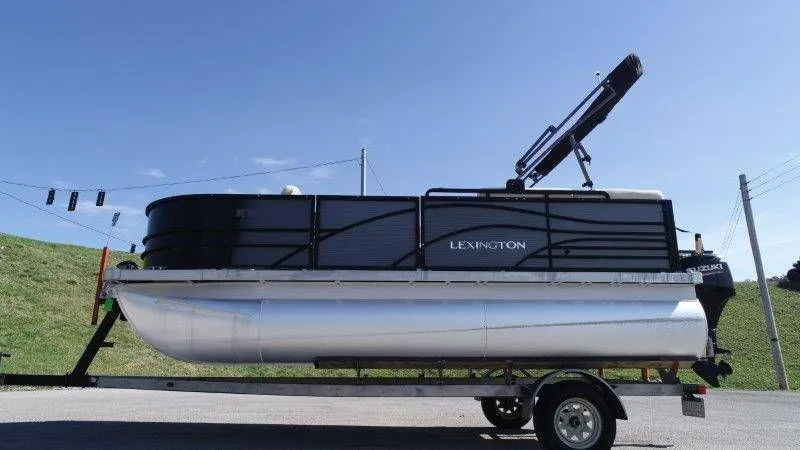 Slide: The Image of Lexington 5 Series 2018 - 84