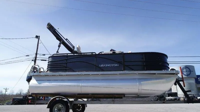 Slide: The Image of Lexington 5 Series 2018 - 91