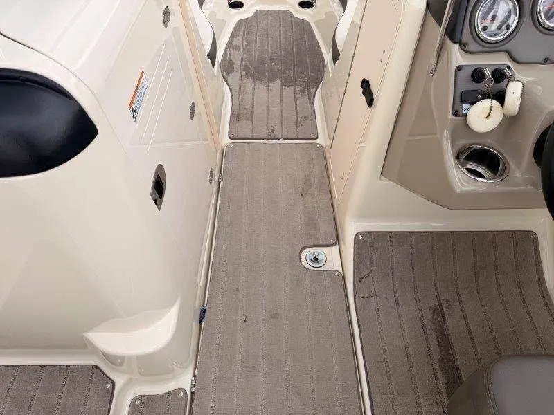 Slide: The Image of Yamaha 242 Limited S 2014 - 54