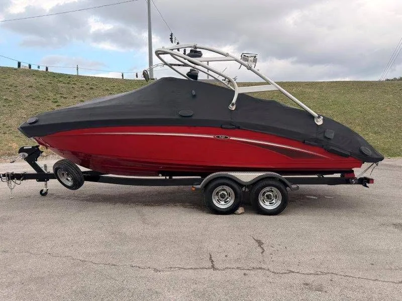 Slide: The Image of Yamaha 242 Limited S 2014 - 75