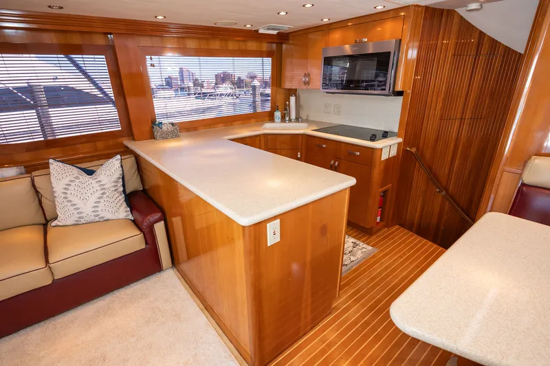Slide: The Image of Hatteras 60 Convertible 2001 - 23