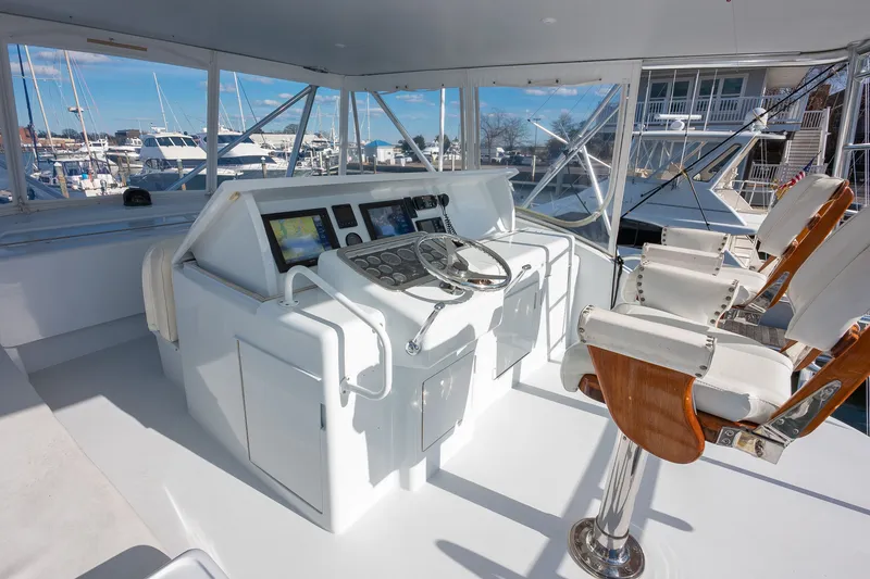 Slide: The Image of Hatteras 60 Convertible 2001 - 14