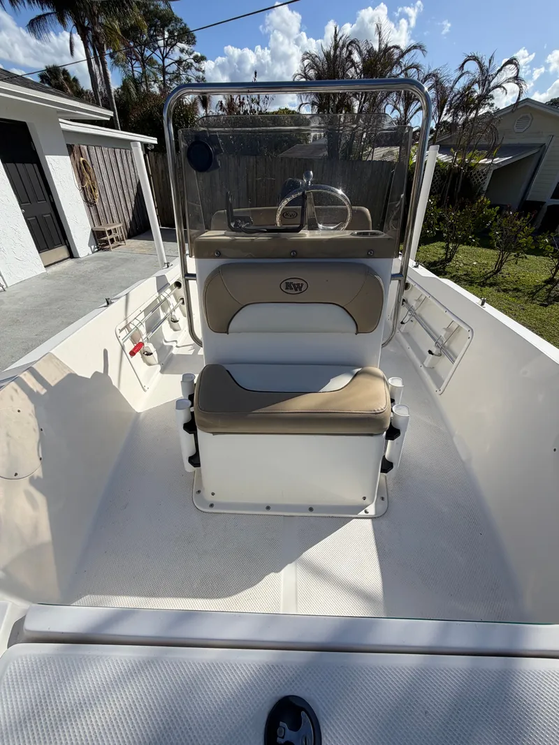 Slide: The Image of Key West 1720 Center Console 2014 - 9