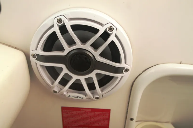 Slide: The Image of Speaker on 1996 Sea Ray Sundancer 330 boat interior. - 34