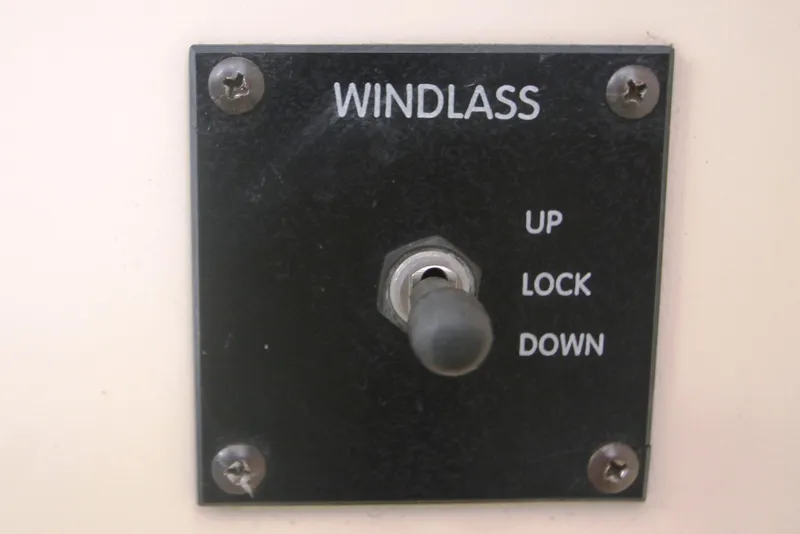 Slide: The Image of Windlass control panel on 1996 Sea Ray Sundancer 330 boat. - 44