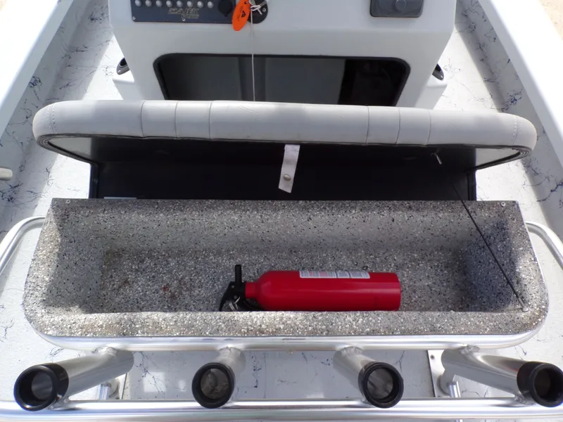 Slide: The Image of Majek 18 Illusion M2 2022 with fire extinguisher in storage compartment. - 26