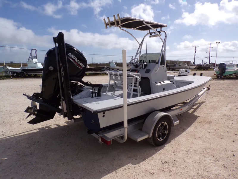 Slide: The Image of Majek 18 Illusion M2 2022 boat with Mercury engine on trailer. - 3