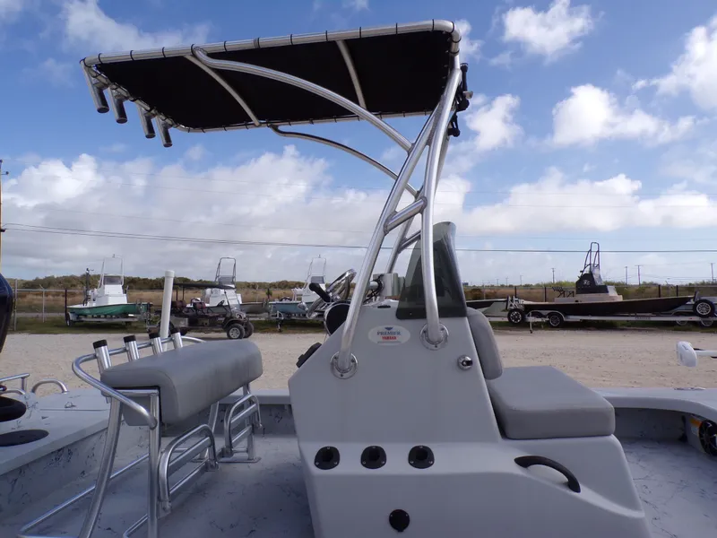 Slide: The Image of 2022 Majek 18 Illusion M2 boat with T-top and seating area. - 34