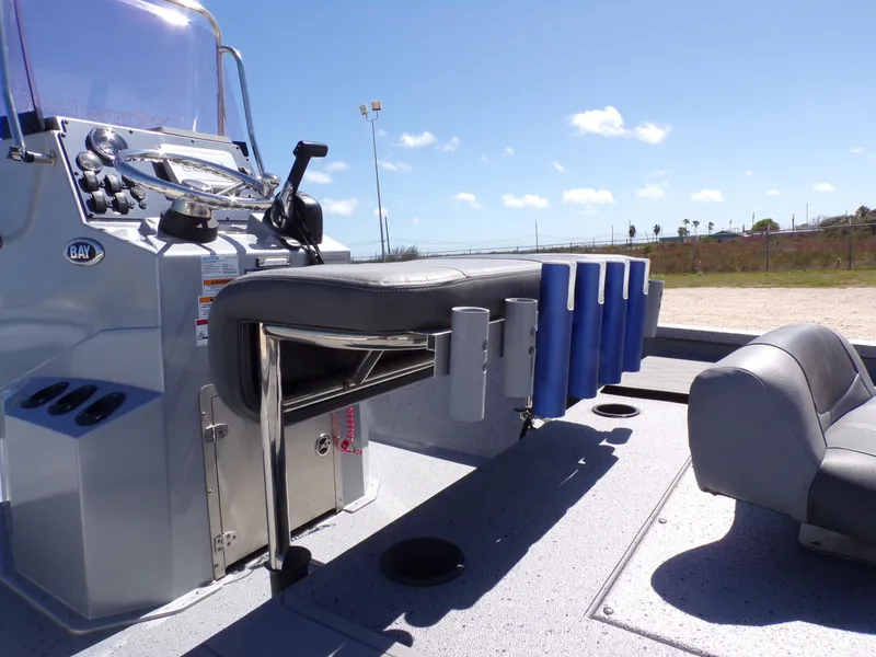 Slide: The Image of 2021 Xpress H190B Bay boat cockpit with controls and seating. - 26