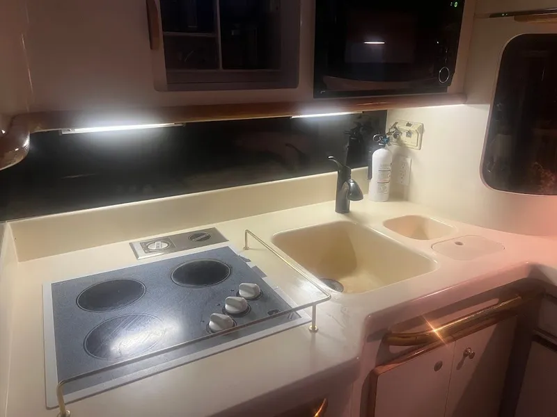 Slide: The Image of Sea Ray 500 Sundancer 1996 - 17