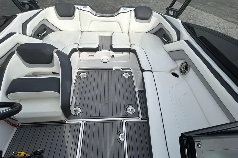 Slide: The Image of 2016 Yamaha Boats AR192 interior with sleek seating and modern design. - 4