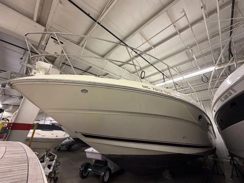 The Image of 2004 Sea Ray 390 Sundancer in storage facility, side view. - 0