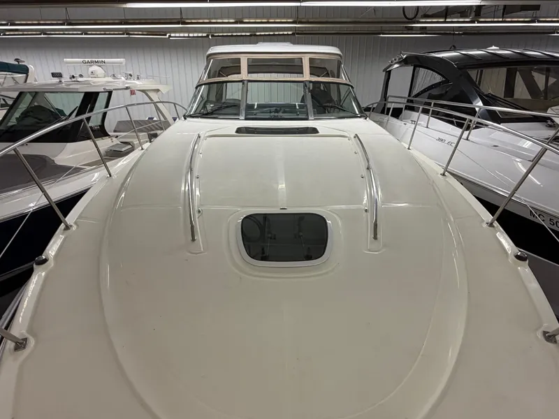 Slide: The Image of Sea Ray 390 Sundancer 2004 - 2