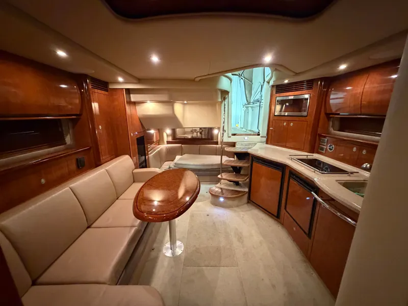 Slide: The Image of Sea Ray 390 Sundancer 2004 - 26