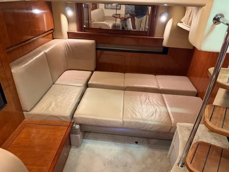 Slide: The Image of Sea Ray 390 Sundancer 2004 - 39