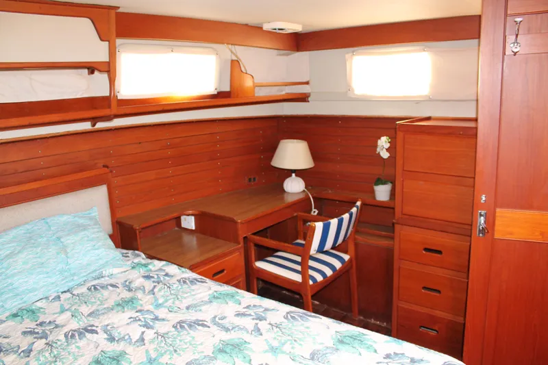 Slide: The Image of Master Stateroom - 28