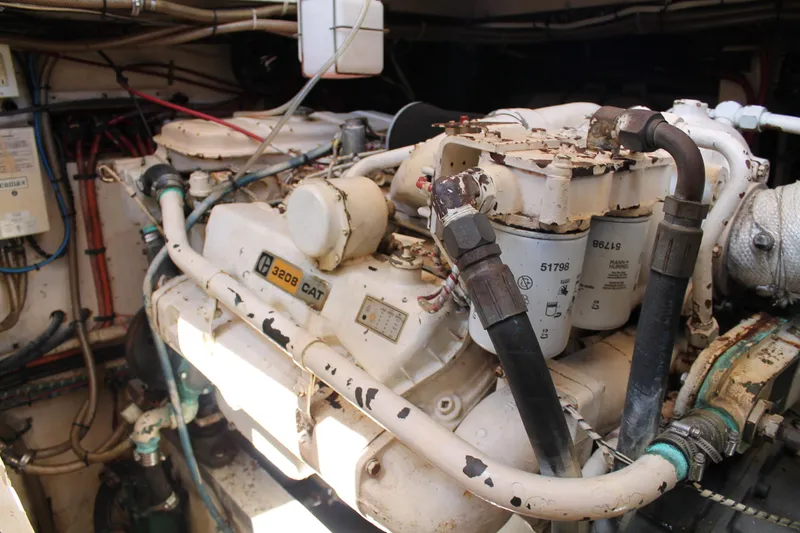 Slide: The Image of Engine room of 1987 Grand Banks 42 Motoryacht with CAT 3208 engine. - 39
