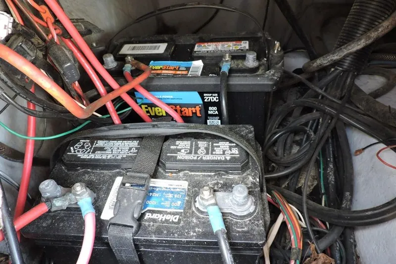 Slide: The Image of Battery compartment of a 2007 Sea Fox 216 Center Console with wiring connections. - 30