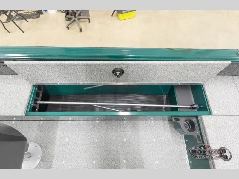 Slide: The Image of Explorer Tiller 1800 2026 - 10