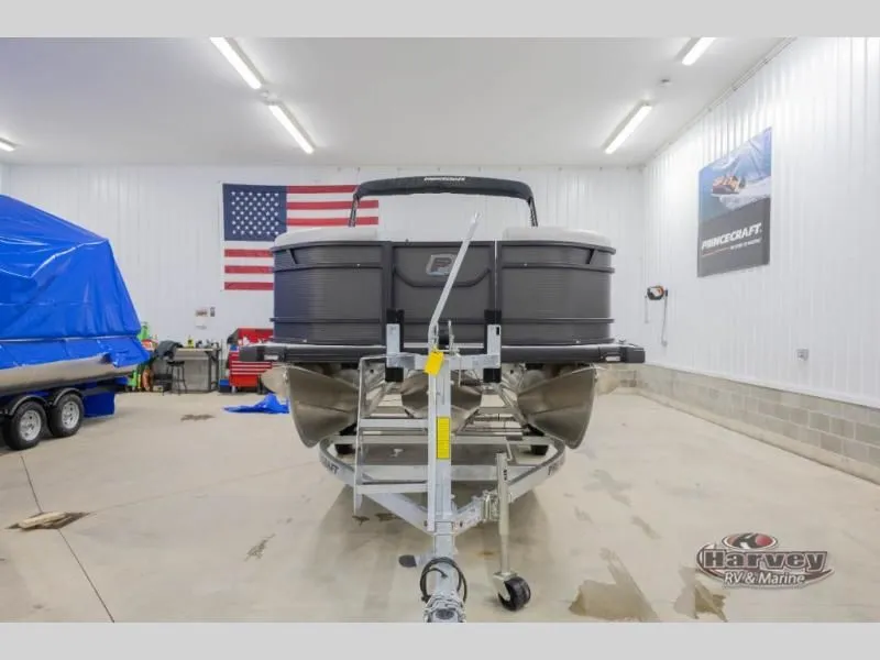 Slide: The Image of Vectra Classic 21 QL 2026 - 8