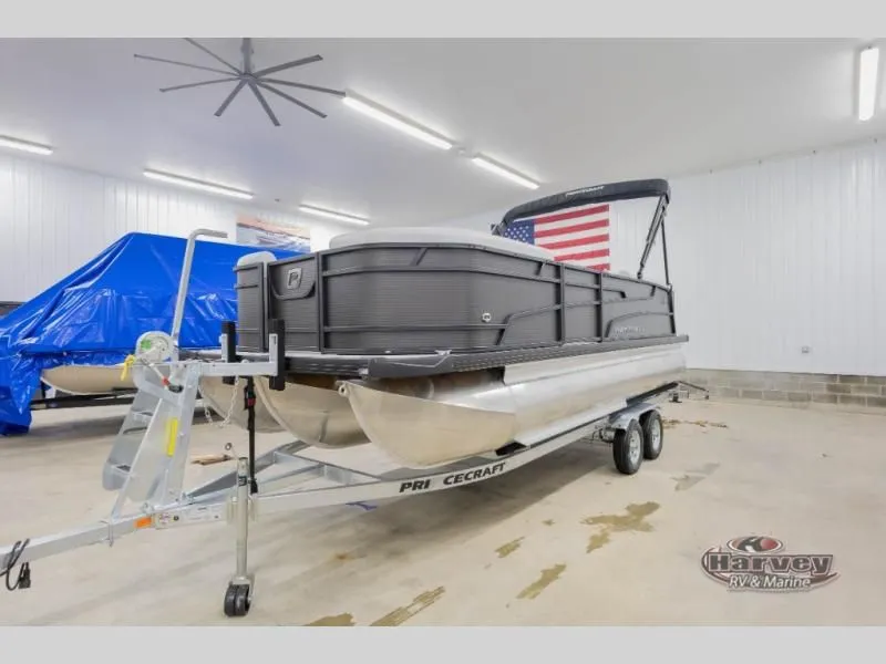 Slide: The Image of Vectra Classic 21 QL 2026 - 9