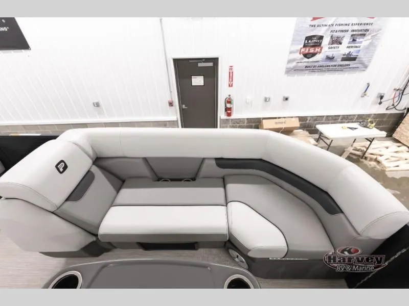 Slide: The Image of Vectra Classic 21L 2026 - 12