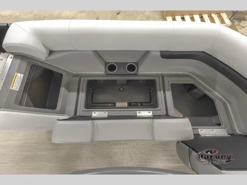 Slide: The Image of Vectra Classic 21L 2026 - 13