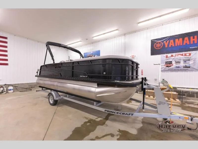 Slide: The Image of Vectra Classic 21L 2026 - 9