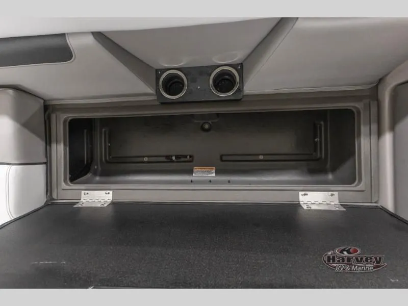 Slide: The Image of Vectra Classic 21L 2026 - 14