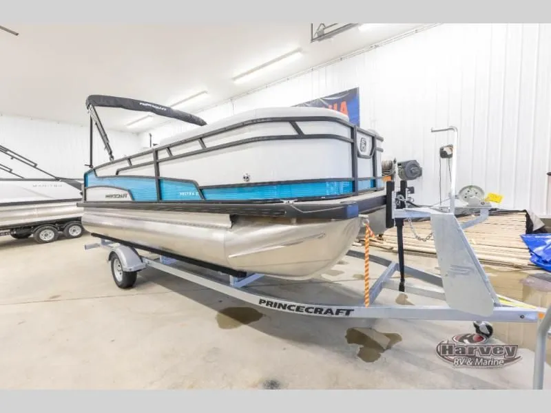 Slide: The Image of Vectra Classic 21L 2026 - 4