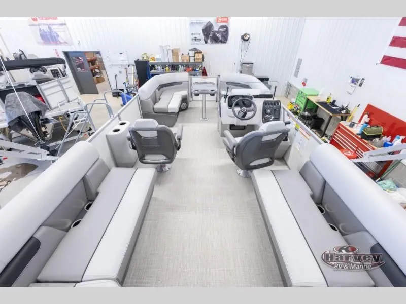 Slide: The Image of Vectra Classic 21 QL 2026 - 10