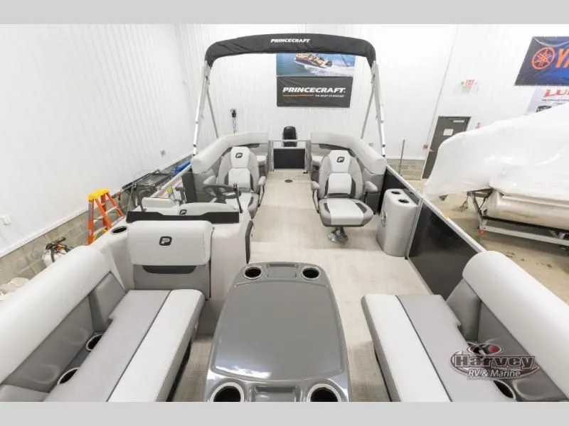 Slide: The Image of Vectra Classic 21 QL 2026 - 10