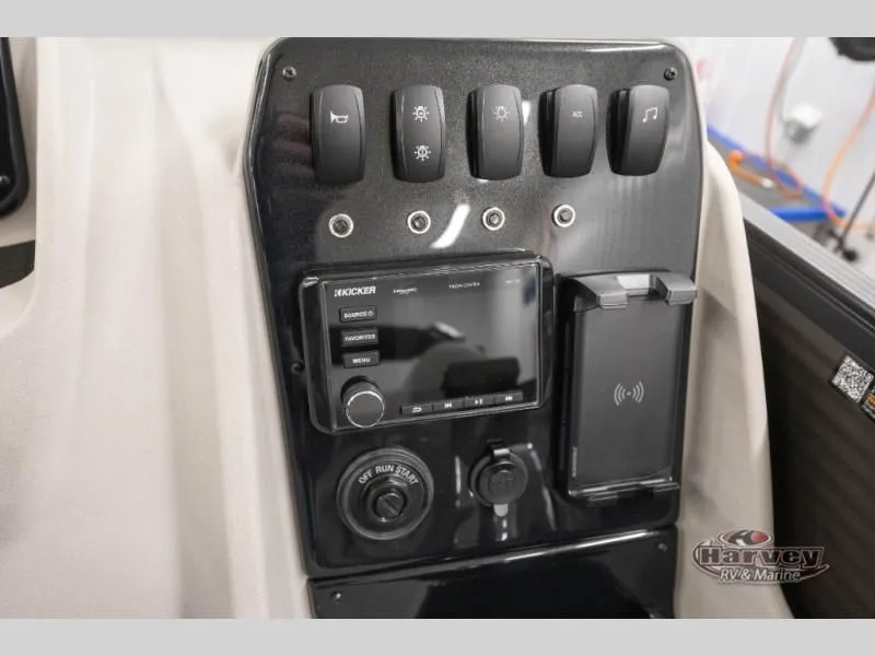 Slide: The Image of Vectra Classic 23 QL 2026 - 23