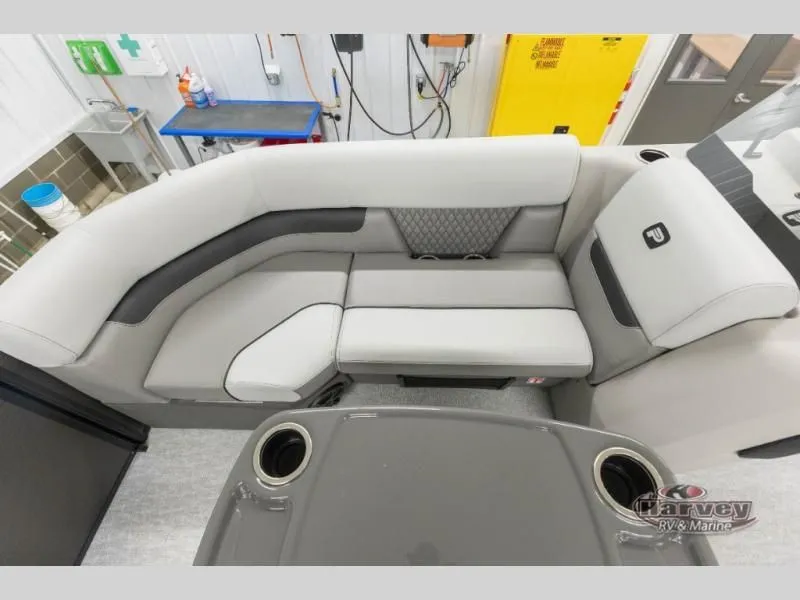 Slide: The Image of Vectra Classic 21 QL 2026 - 12