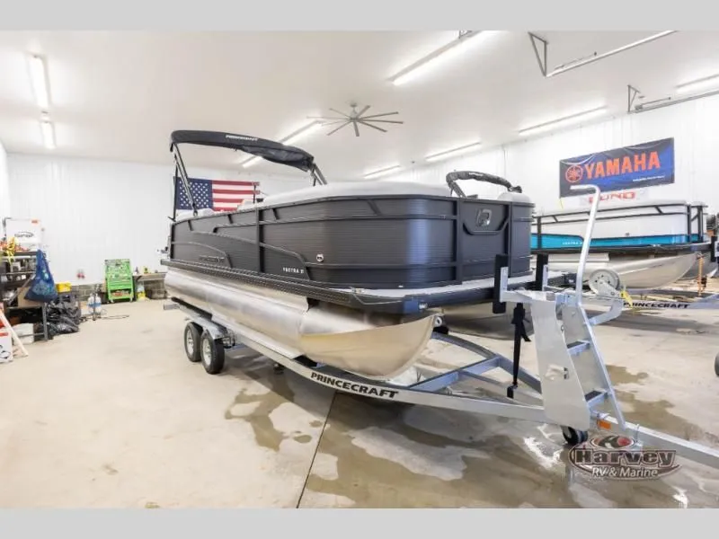 Slide: The Image of Vectra Classic 21 QL 2026 - 4