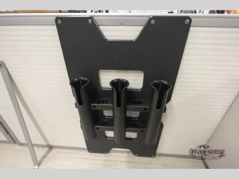 Slide: The Image of Sportfisher 21-4S 2026 - 14