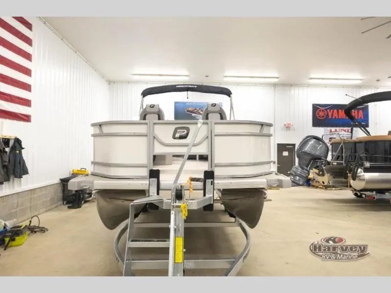 Slide: The Image of Sportfisher 21-4S 2026 - 3