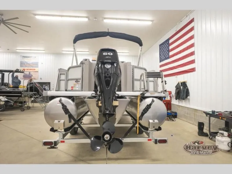 Slide: The Image of Sportfisher 21-4S 2026 - 7