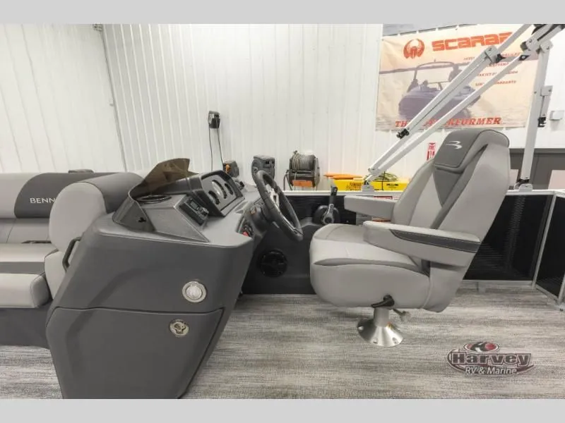 Slide: The Image of S Series 16 168SL 2026 - 17