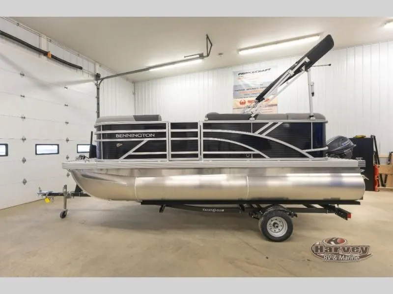 Slide: The Image of S Series 16 168SL 2026 - 7