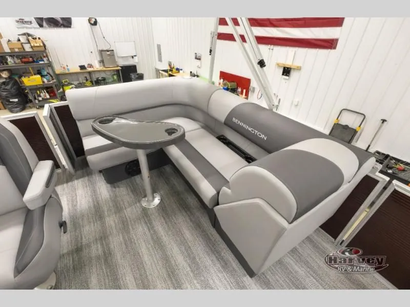 Slide: The Image of S Series 16 168SL 2026 - 15